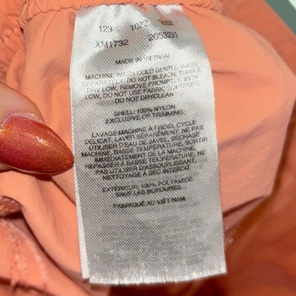 Columbia Sportswear Men's Orange Shorts size‎ small - Picture 4 of 4